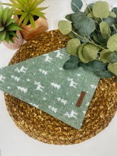 Load image into Gallery viewer, Fawn-tasy Forest