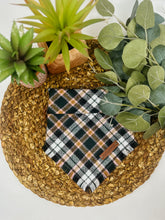 Load image into Gallery viewer, Iron Rose Plaid