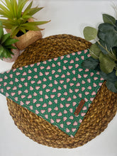 Load image into Gallery viewer, Christmas Cakes