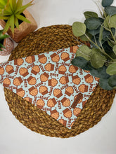 Load image into Gallery viewer, Stud Muffin