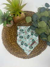 Load image into Gallery viewer, The Links