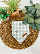 Load image into Gallery viewer, Check Me Out