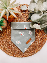 Load image into Gallery viewer, Love Monster