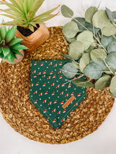 Load image into Gallery viewer, Kris Kringle