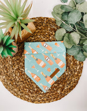 Load image into Gallery viewer, Pop the Champagne