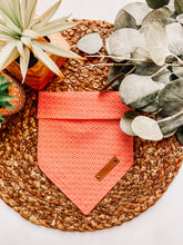 Load image into Gallery viewer, Hugs and Kisses