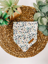 Load image into Gallery viewer, Birds of a Feather