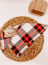 Load image into Gallery viewer, Berry Sangria