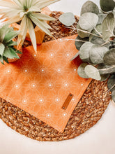 Load image into Gallery viewer, Shine Bright