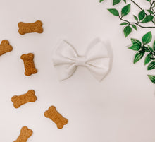 Load image into Gallery viewer, Elegant White Bow Tie