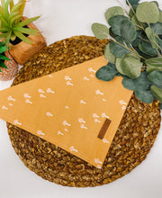 Load image into Gallery viewer, Mellow Mushroom