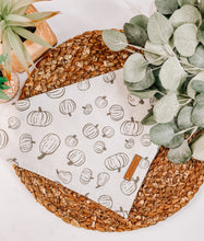 Load image into Gallery viewer, Hay There Pumpkin