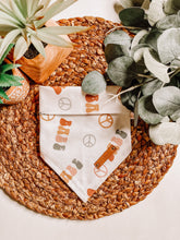 Load image into Gallery viewer, Don’t Worry Be Hippie