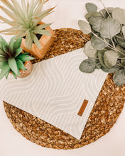 Load image into Gallery viewer, Retro Metro