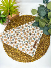 Load image into Gallery viewer, Honey Bee Heaven
