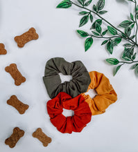 Load image into Gallery viewer, Autumn Scrunchies
