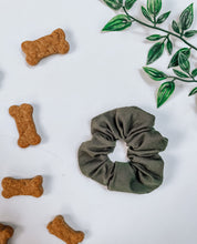 Load image into Gallery viewer, Autumn Scrunchies
