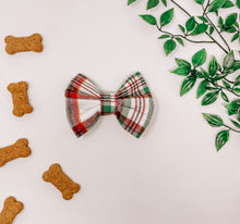 Load image into Gallery viewer, Tis’ the Season Bow Tie
