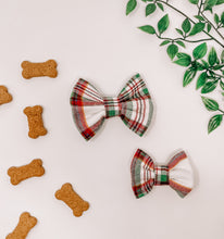 Load image into Gallery viewer, Tis’ the Season Bow Tie
