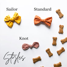 Load image into Gallery viewer, Hello Gourd-geous! Hair Bow
